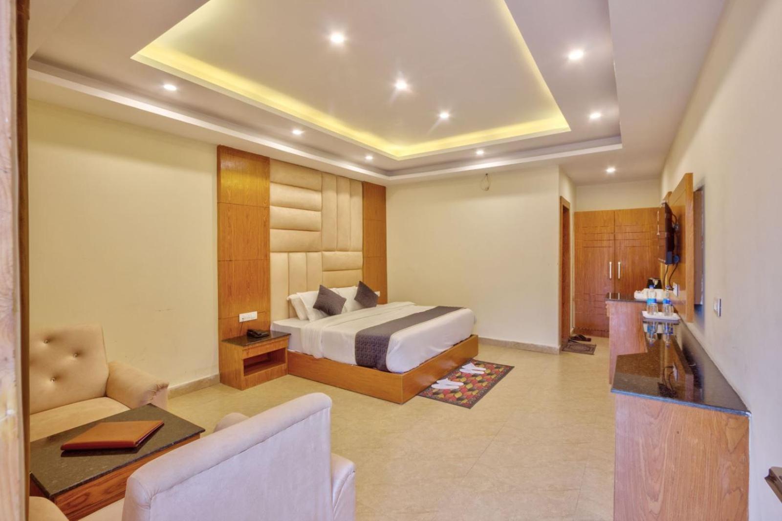 Hotel Shivalaya Retreat - A River Side Manali (Himachal Pradesh)